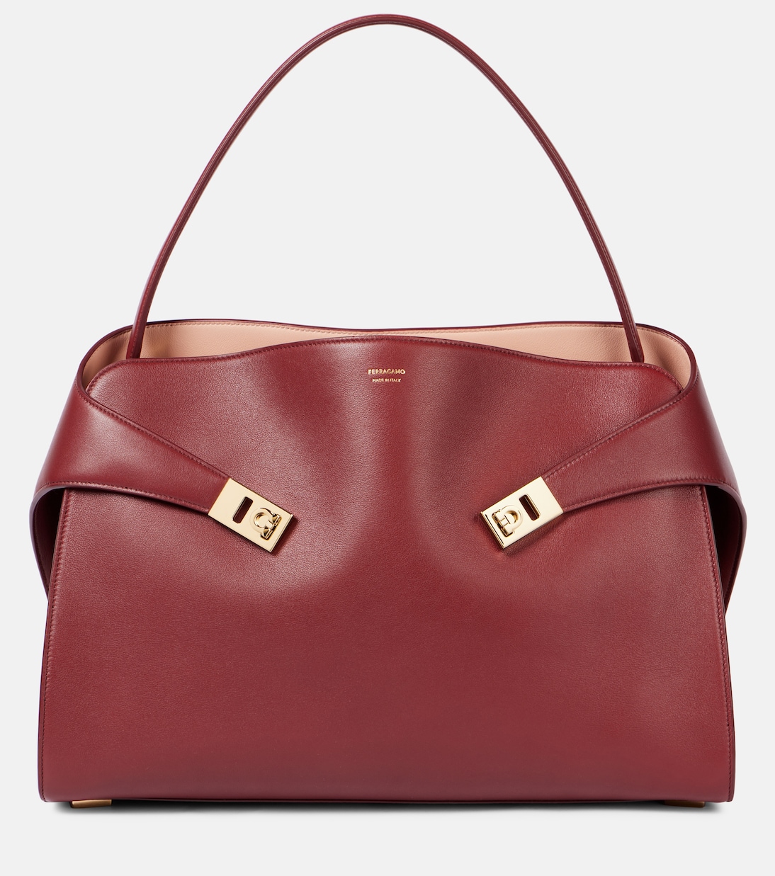 

Hug Большая кожаная сумка через плечо Ferragamo, College Red/Plaster