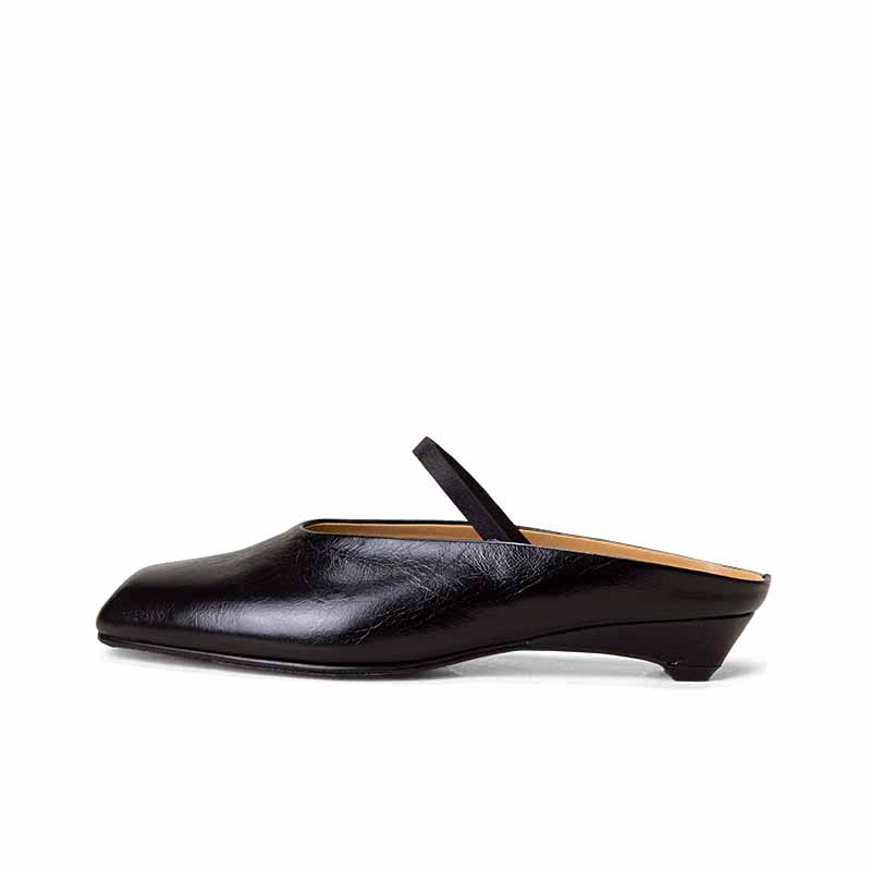 SHOEMAKER QUEEN Женские противоскользящие тапочки с закрытым носком коричневые, цвет Brown — фото 3