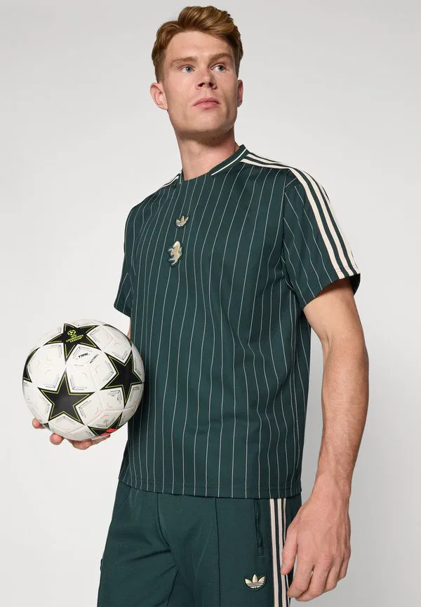Футболка-Икона туринского «ювентуса» клубная форма Adidas Originals, Shadow Green — фото 4