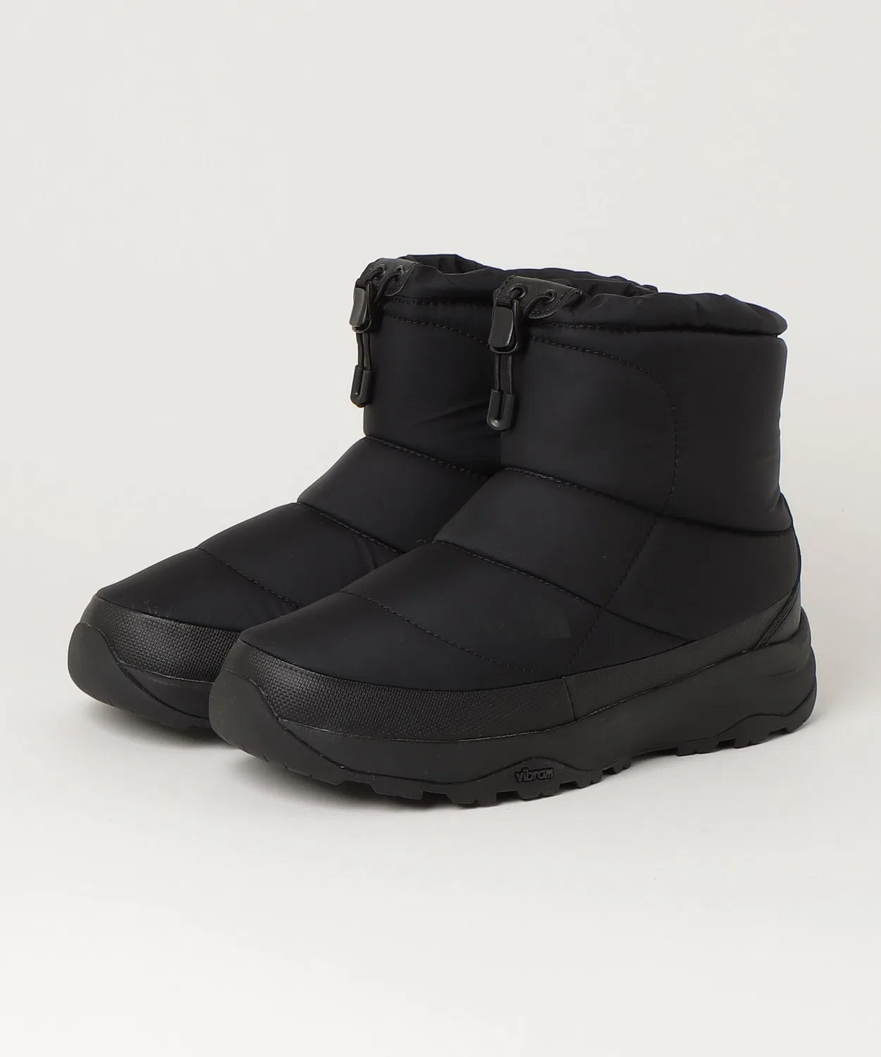Зимние ботинки Nuptse Bootie WP YI Short THE NORTH FACE чёрные