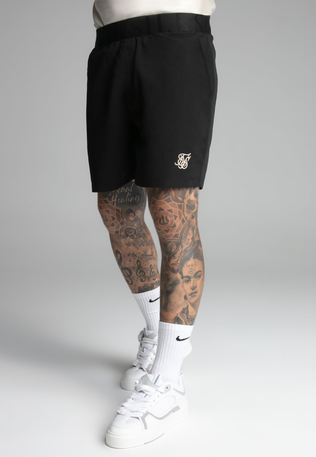 

Шорты для плавания SIKSILK, черный
