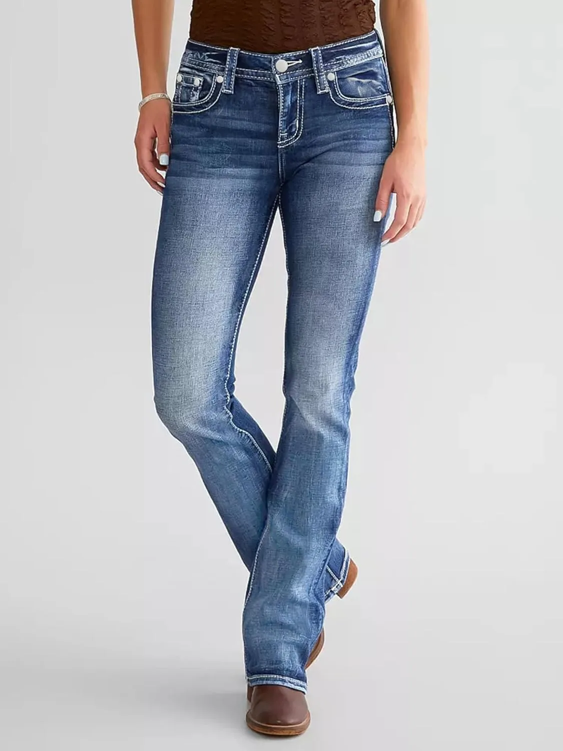 Джинсы для женщин bootcut mid rise с вышивкой стразами Generic, синий — фото 4