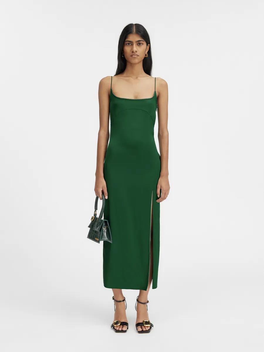 

Очаровательное платье с логотипом Ла-роб Нотте Jacquemus, темно-зеленый