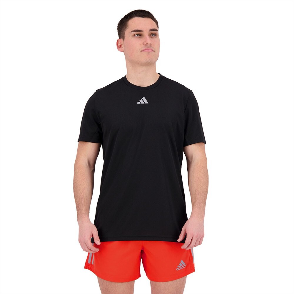 

Футболка с коротким рукавом adidas Own The Run Cooler, черный
