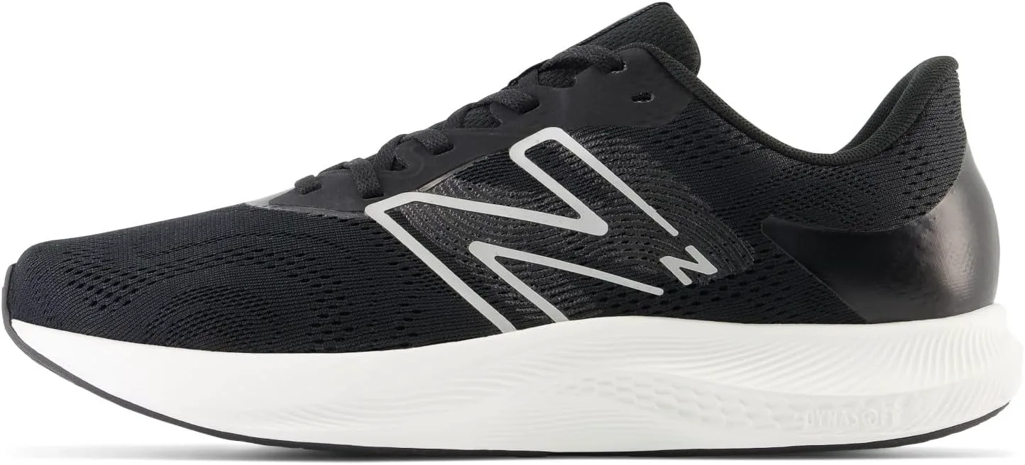 Мужские кроссовки для бега New Balance Dynasoft Pro Run V2, черный/белый/светло-серебристый — фото 3
