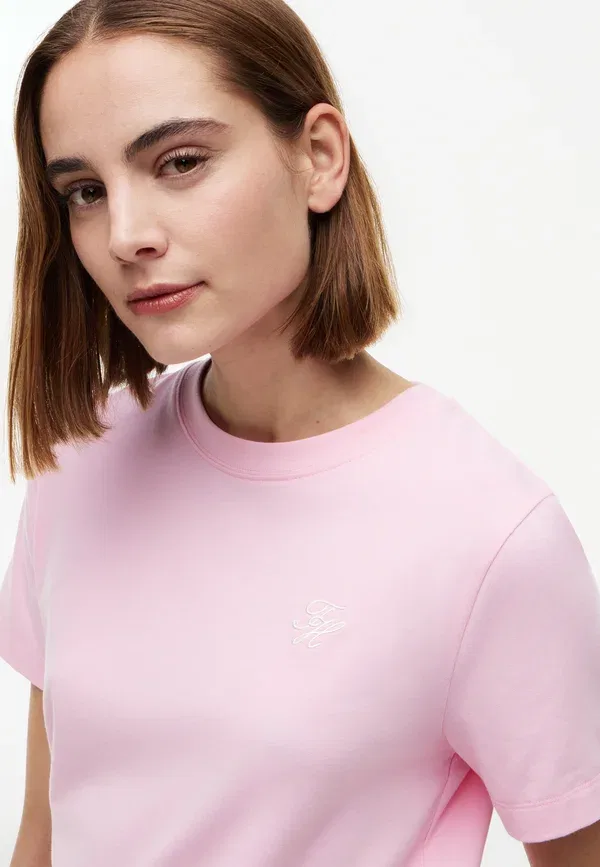 Футболка Tommy Hilfiger Th script reg c nk ss tee basic t-shirt, классический розовый — фото 4