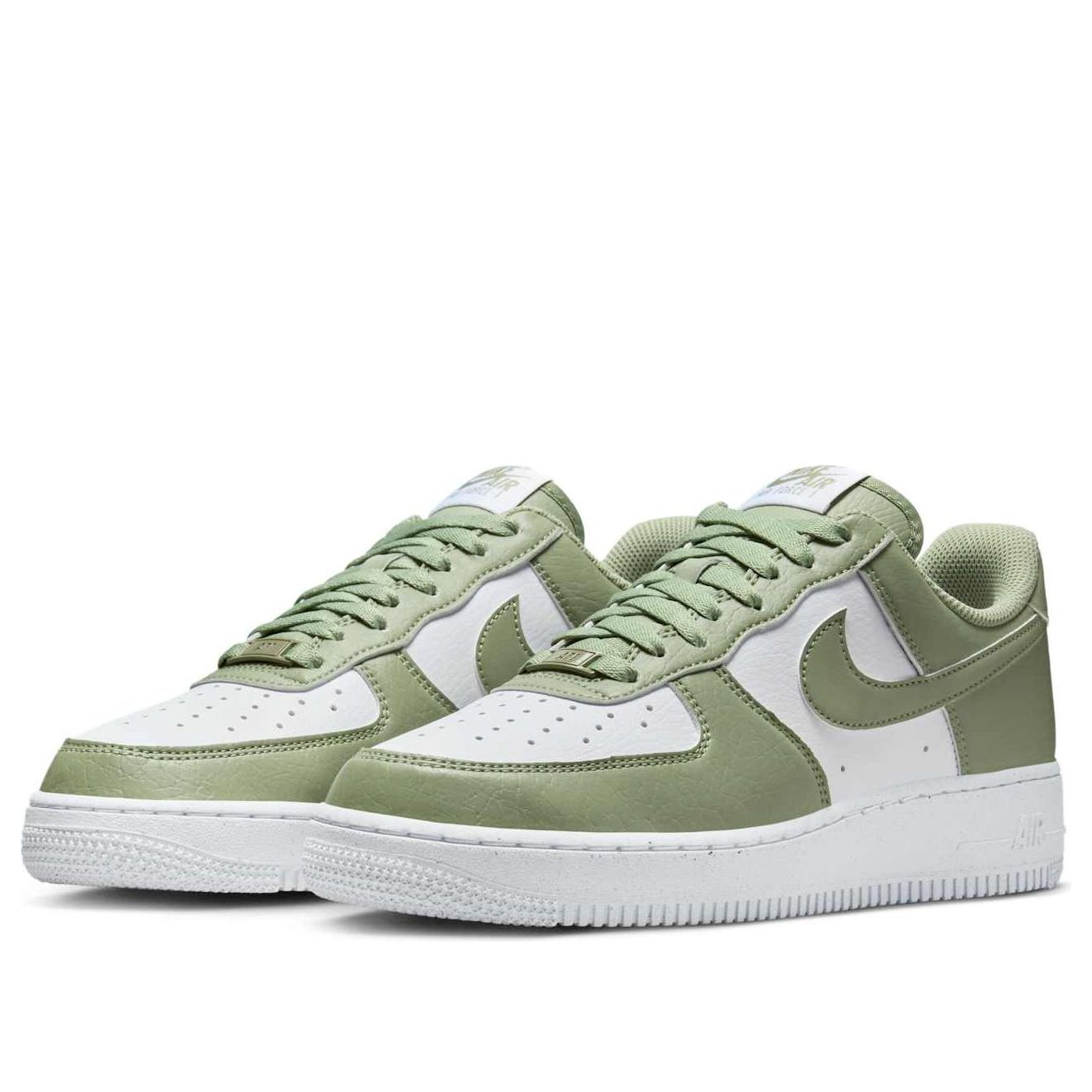 Кроссовки (WMNS) Nike Air Force 1 Low '07 SE Next Nature 'White Oil Green' — фото 3