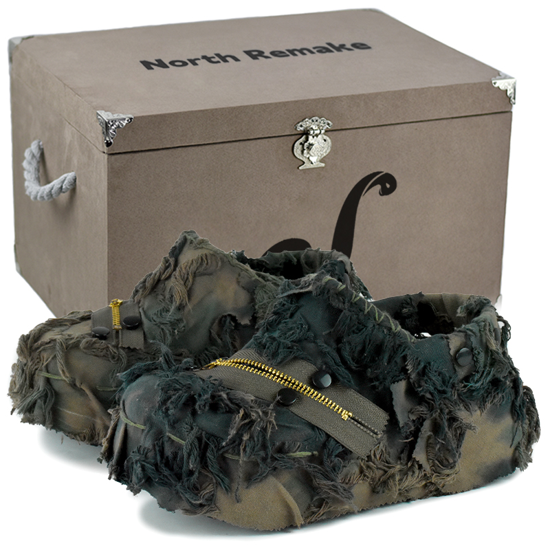 

Crocs Классические камуфляжные сабо унисекс Camouflage - подарочная упаковка из 2 штук, цвет Hidden-Gift Box 2