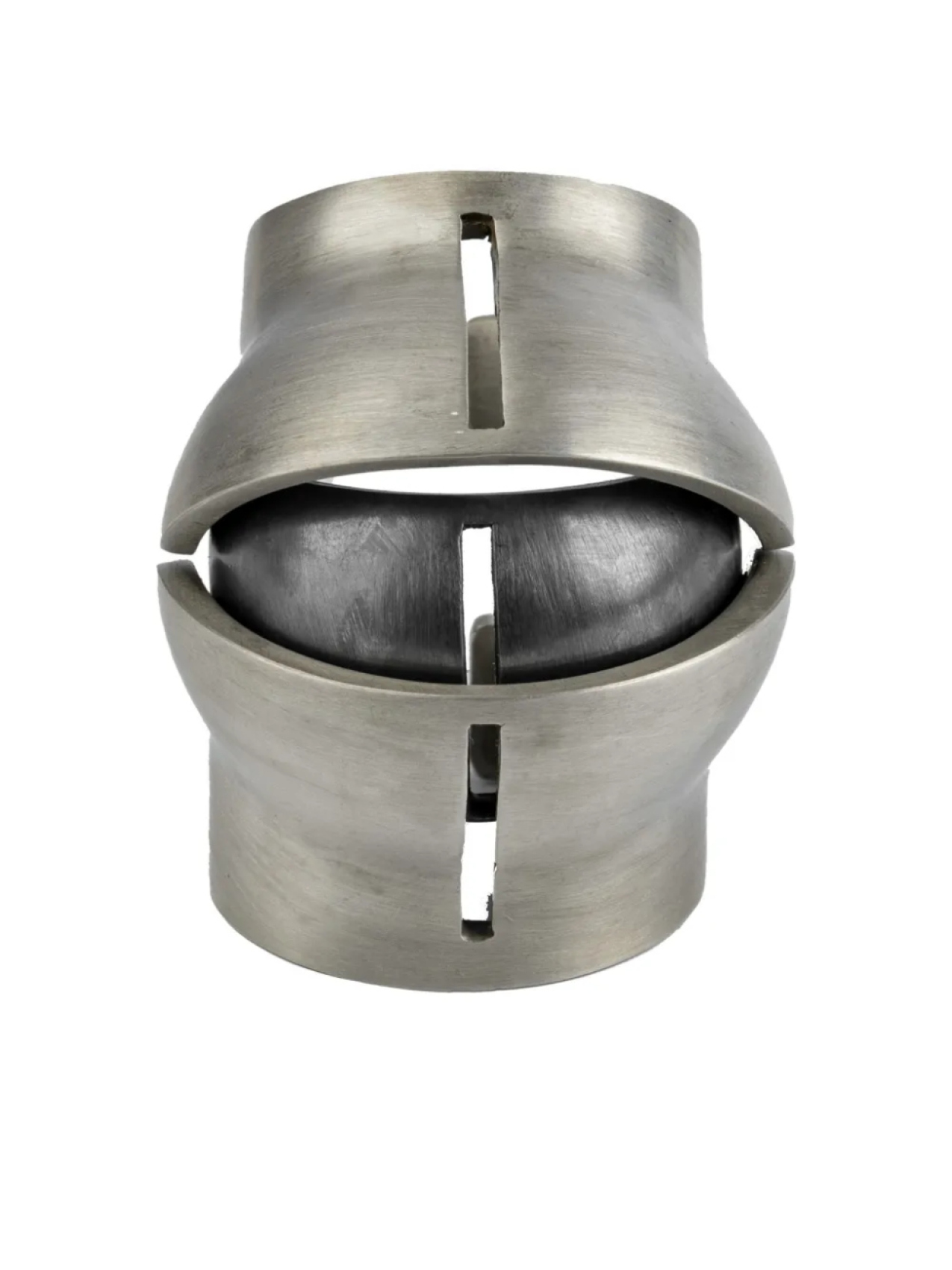 

Серебряное кольцо Joint Crevice из коллаборации с Fangophilia Parts of Four, серебряный