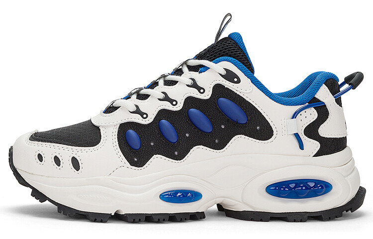 

Массивные кроссовки Kappa унисекс, Black / Korean White - 990