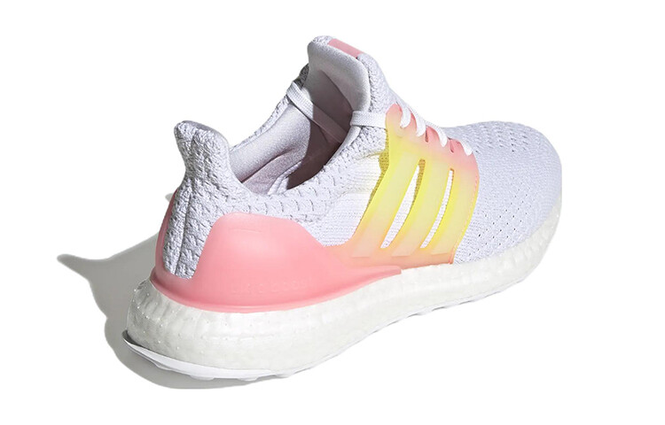Кроссовки детские ULT GS Low-top белые/пудровые Adidas — фото 4