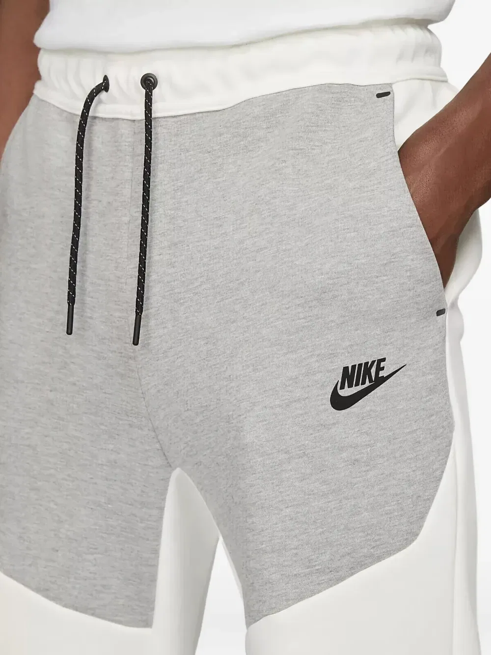 Спортивные брюки из технологичного флиса Nike, белый — фото 4