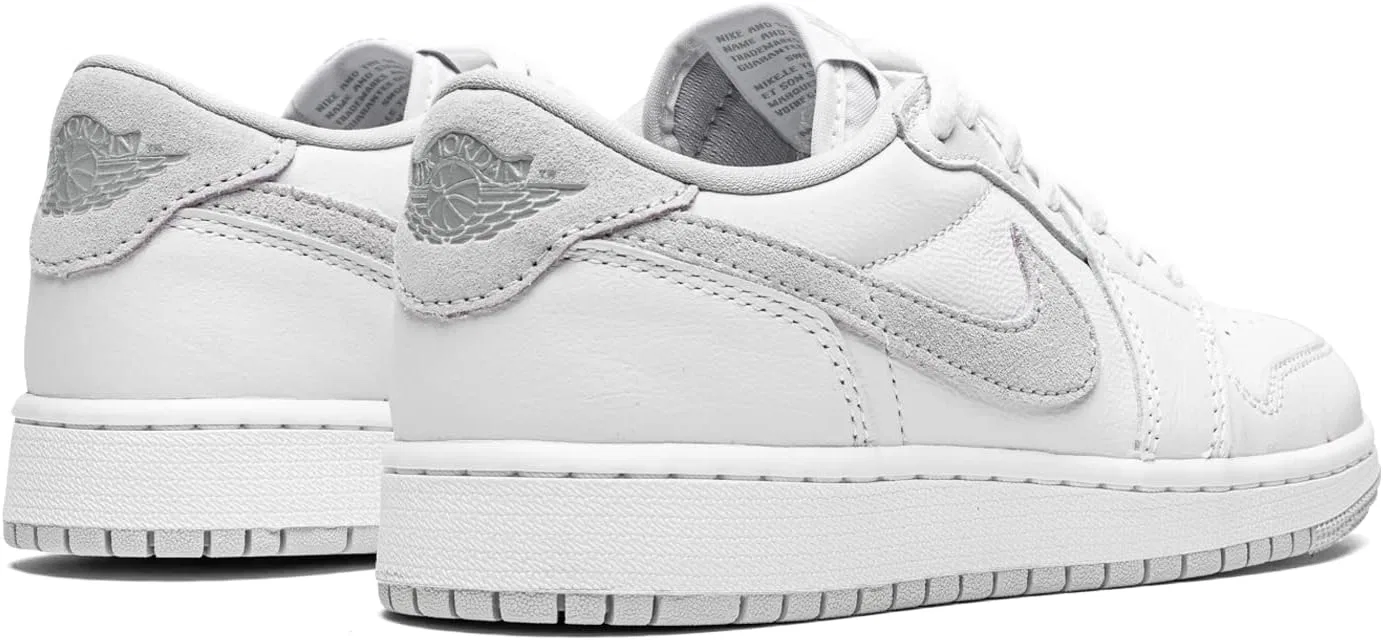 Кроссовки Nike Air Max Axis, белый/серый — фото 3