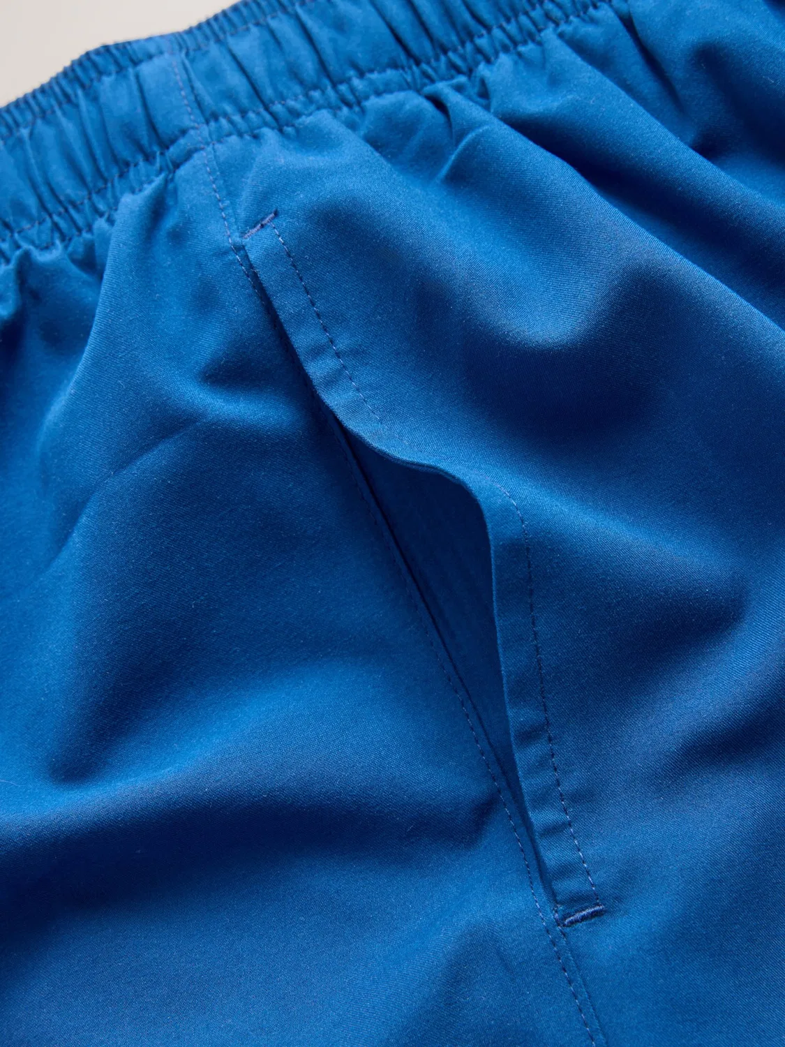 Пляжные шорты - незаменимый элемент гардероба. Next, Royal Blue — фото 3