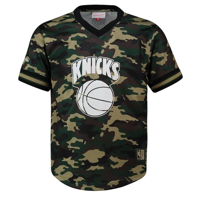 

Мужская футболка с камуфляжным принтом Mitchell & Ness NBA New York Knicks Mitchell And Ness, зеленый