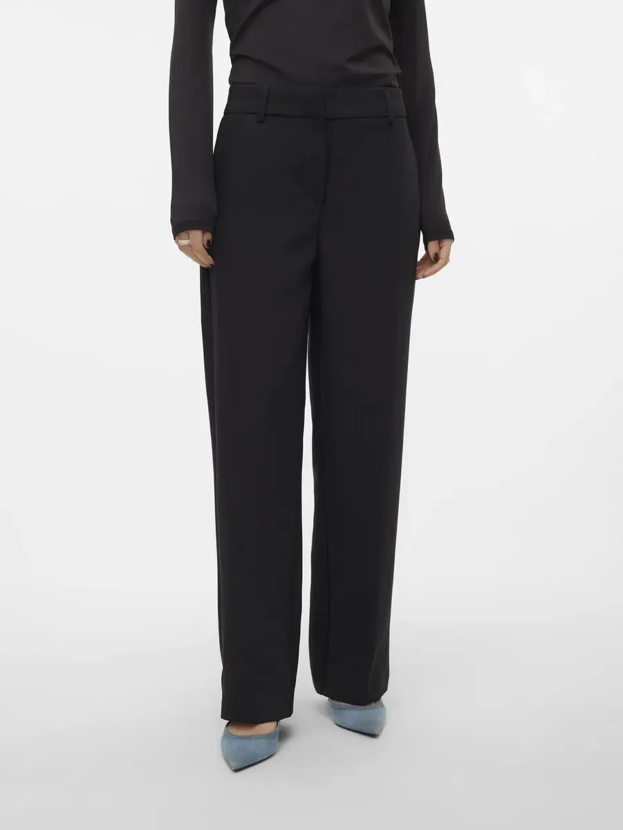 

Костюмные брюки Vero Moda "VMKAMILLA MR STRAIGHT PANT NOOS", черный