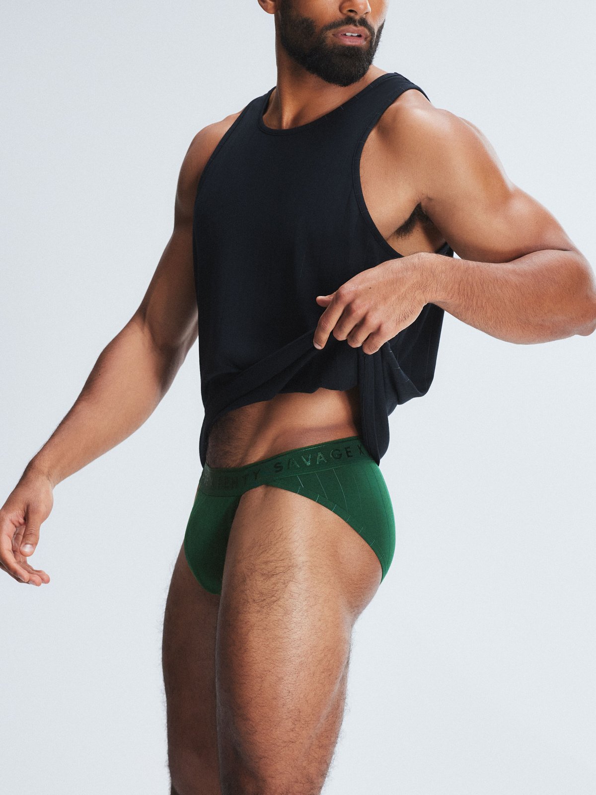 

Трусы боксеры Savage X Fenty Sleek Stitch Sport, цвет Green Shade