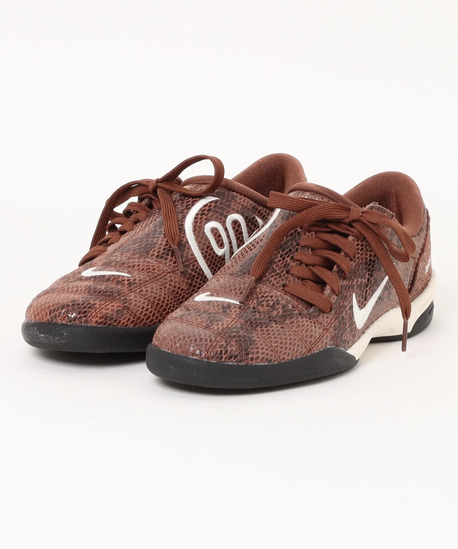 Мужские кроссовки NIKE WMNS T90 SE из кожи коричневые