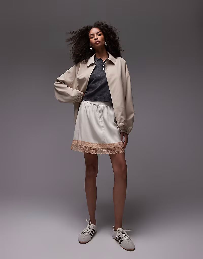 

Мини-юбка из атласного кружева Topshop цвета устрицы с контрастным кружевом