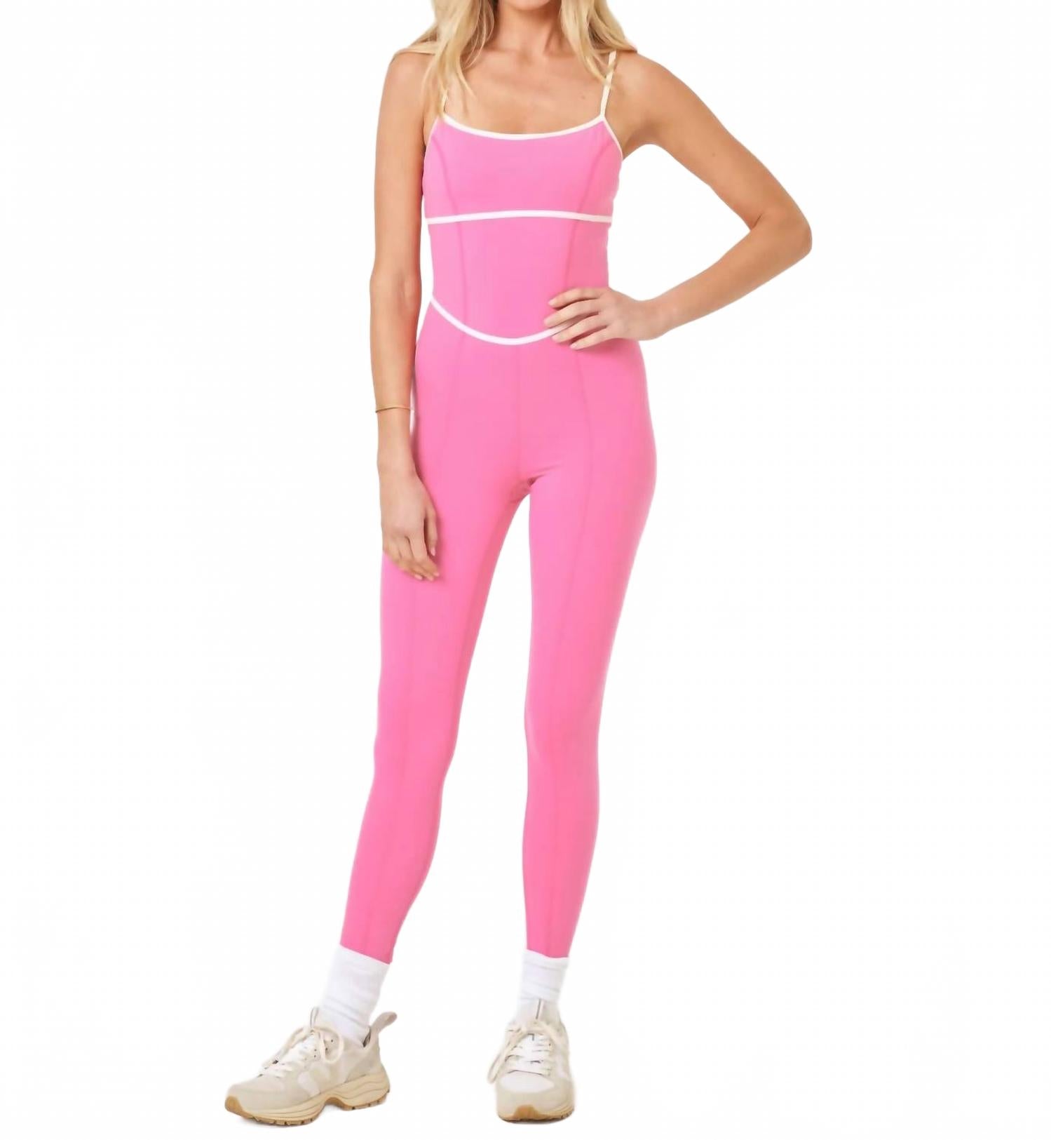 

Элегантный комбинезон в розовом цвете L Space