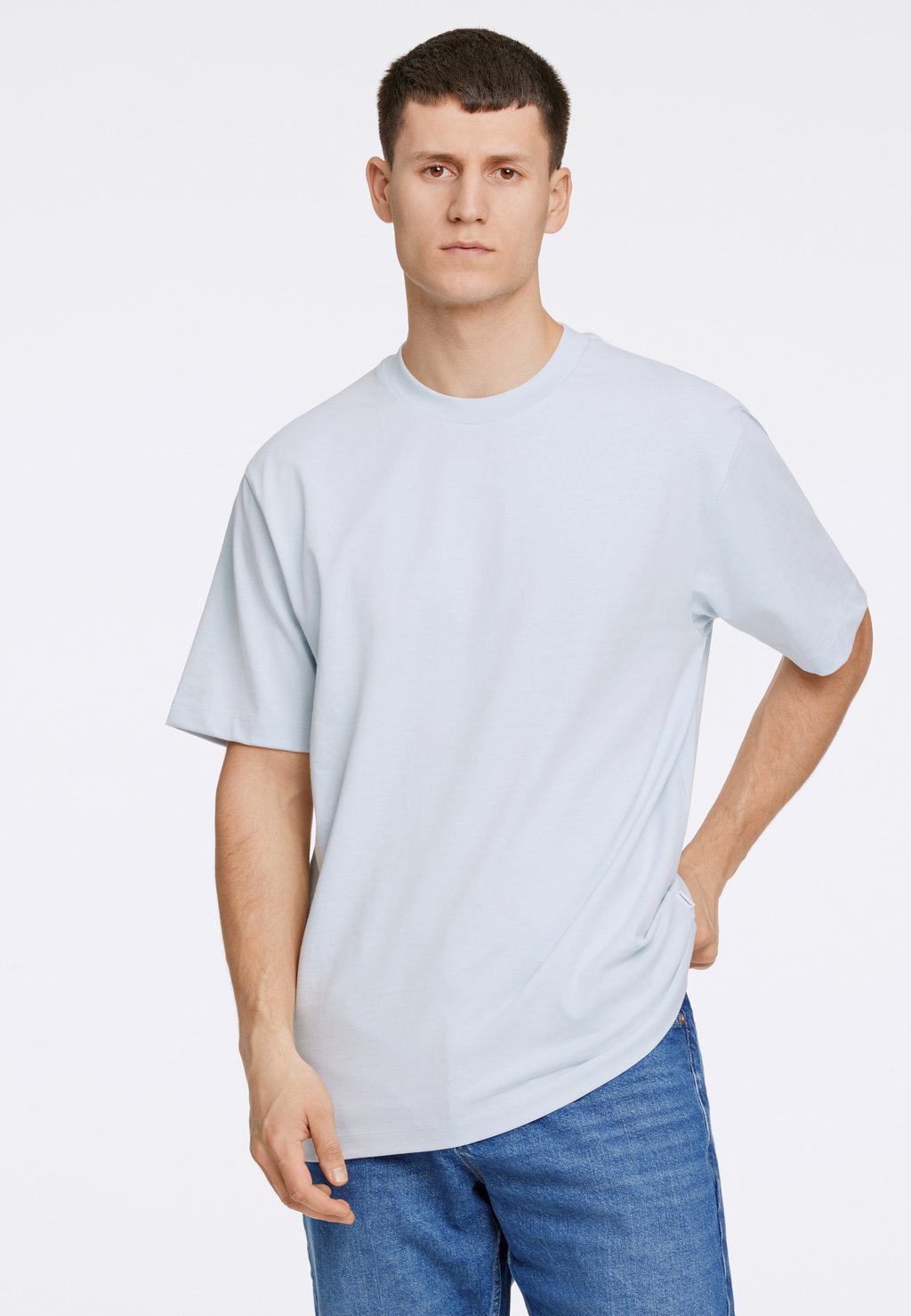 

Базовая футболка O NECK TEE Lindbergh, светло-голубой