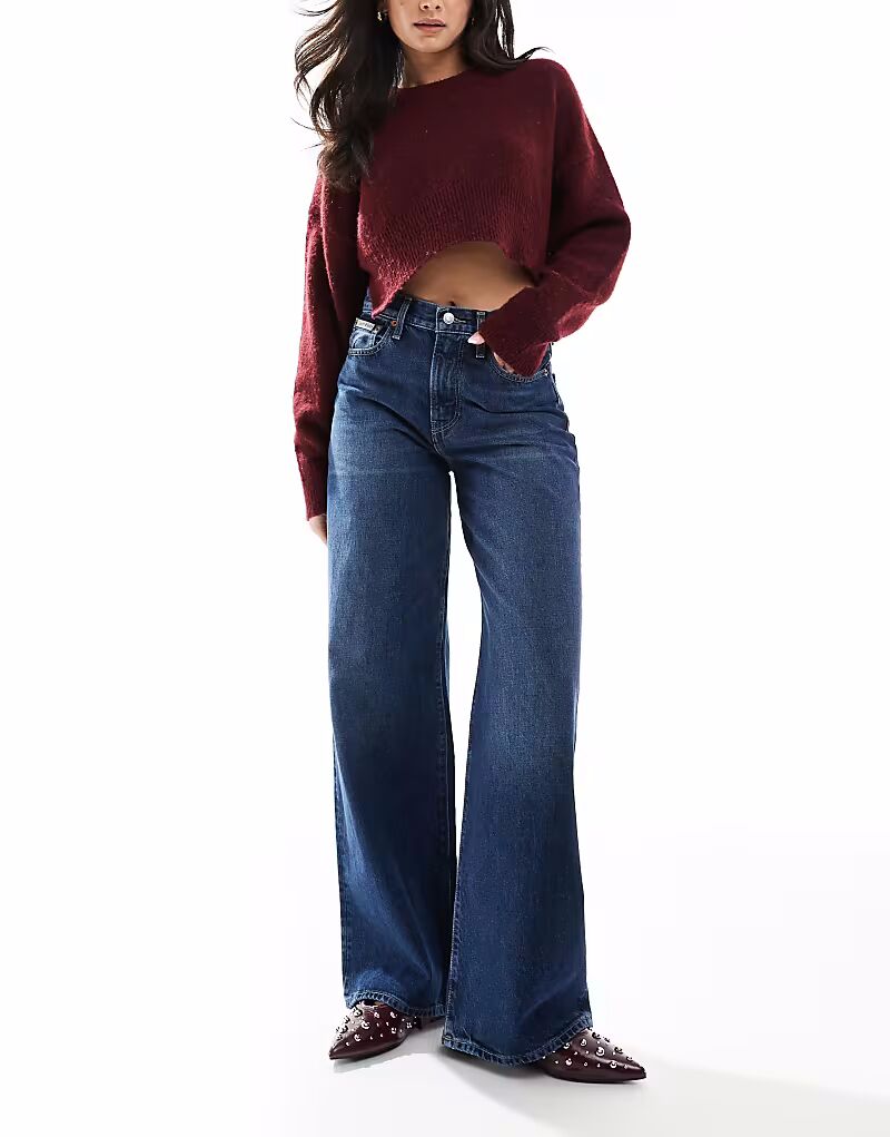 

Джинсы Calvin Klein Jeans с широкими штанинами темного оттенка