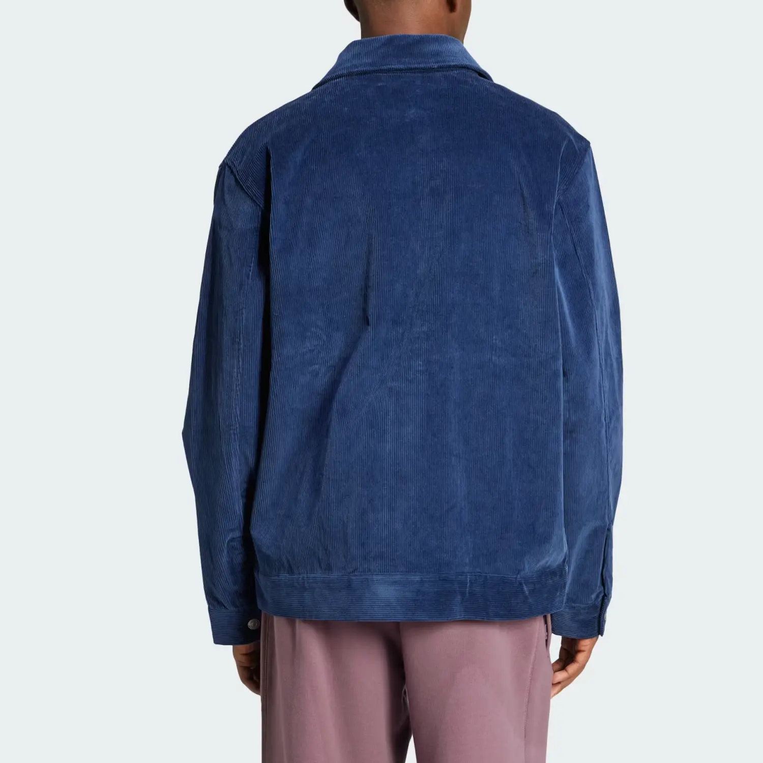 КУРТКА ТРЕНЕРА Куртка мужская Midnight Indigo Adidas Originals, индиго — фото 3
