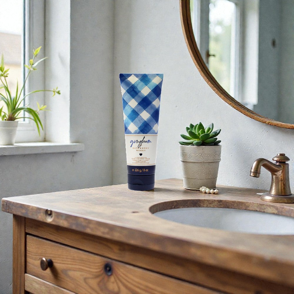 Крем для тела Gingham от Bath and Body Works, унисекс, 227 г, прозрачный — фото 2