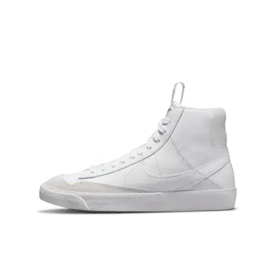 

Кроссовки Nike Blazer Mid '77 SE Dance, цвет White/White/Black/White