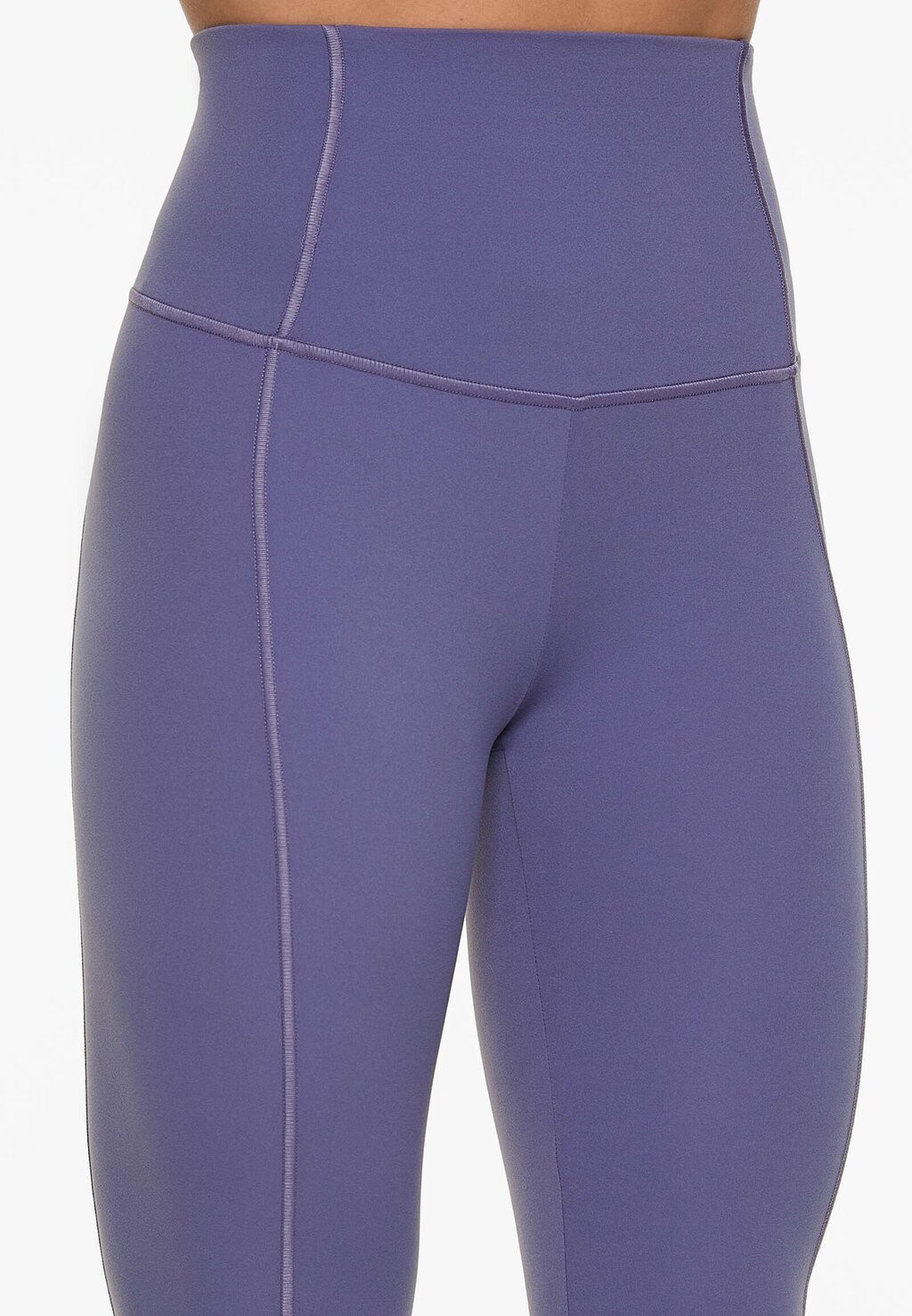 

Леггинсы COMFORTLUX SUPER-HIGH-RISE WITH OVERLOCKING DETAIL OYSHO, фиолетовый