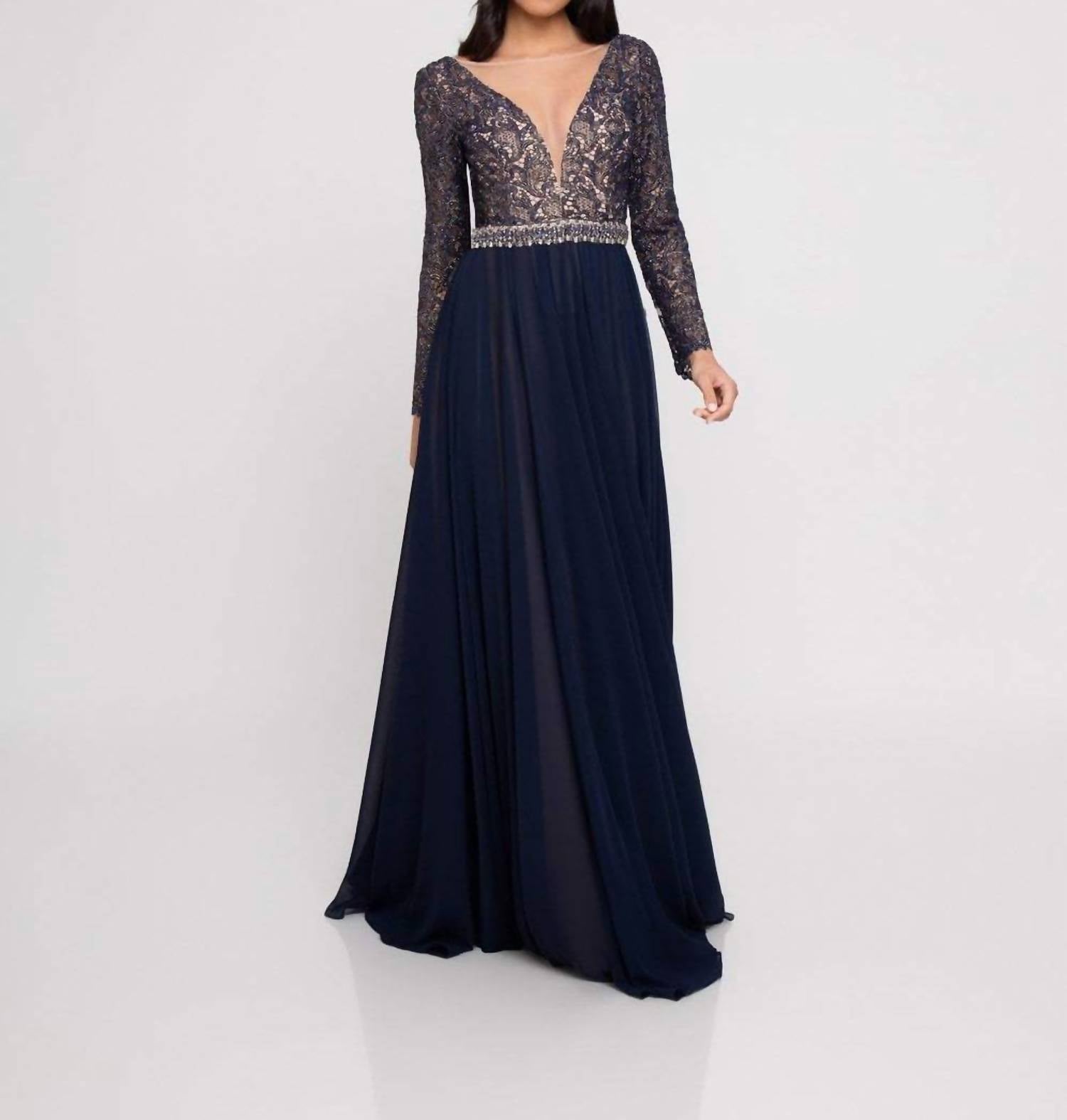 

Кружевное платье-трапеция с длинными рукавами в темно-синем цвете Terani Couture
