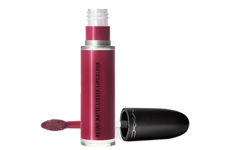 MAC Стойкая жидкая матовая помада, легко растушевывается, 5 мл, DANCE with ME Deep Red Cranberry