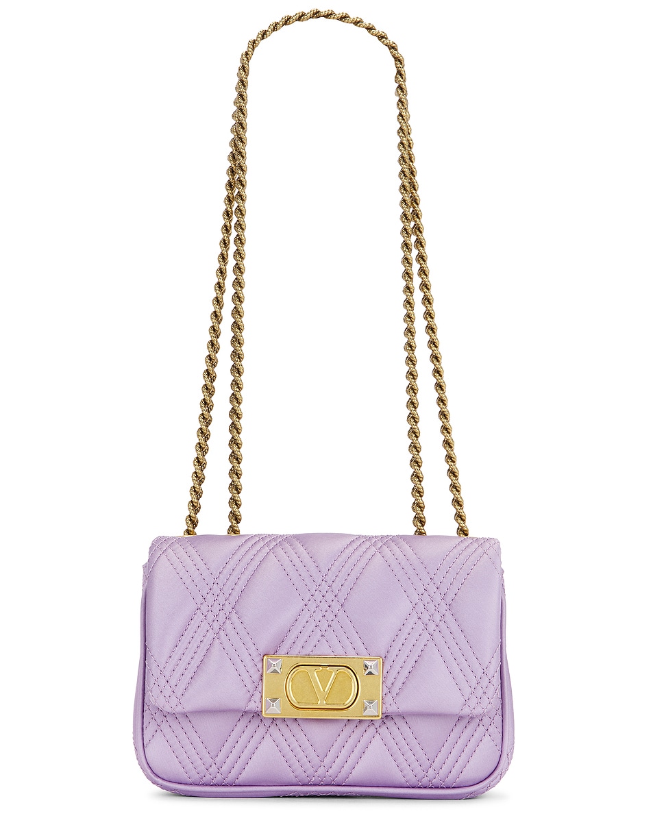 

Quiltie 67 Small Сумка через плечо Valentino Garavani, Pale Iris