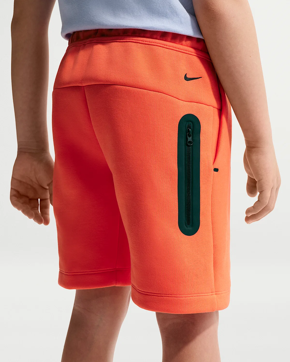 Детские шорты Nike Sportswear Tech Fleece для мальчиков, Turf Orange/Black — фото 3