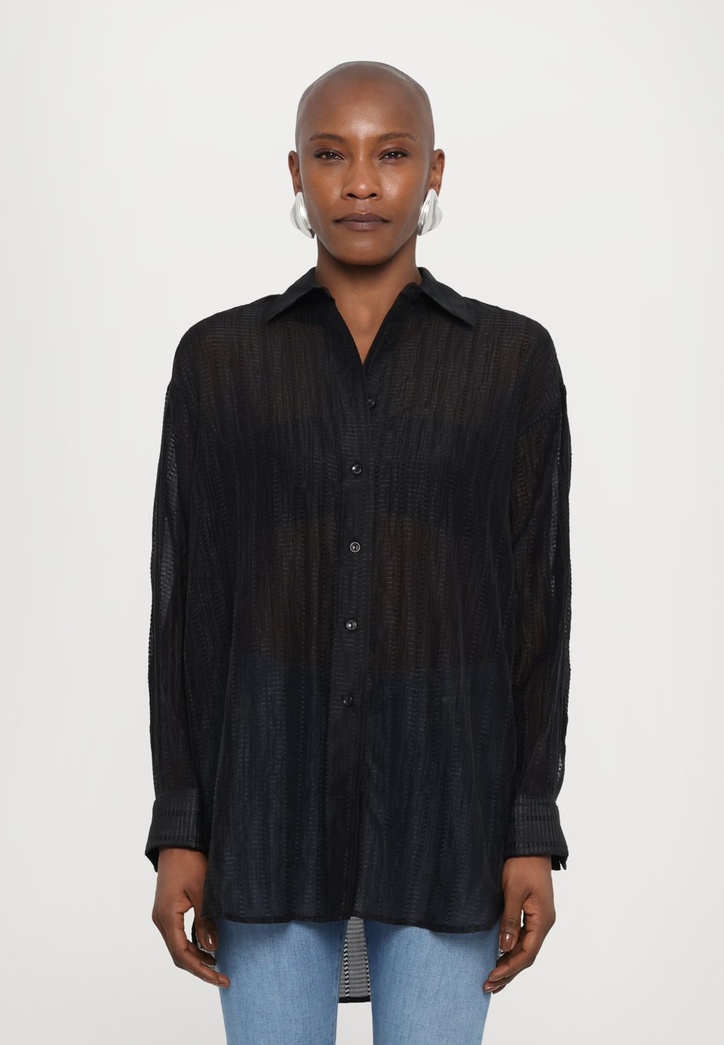 

Блузка на пуговицах OVERSIZED SHIRT REMAIN, черный