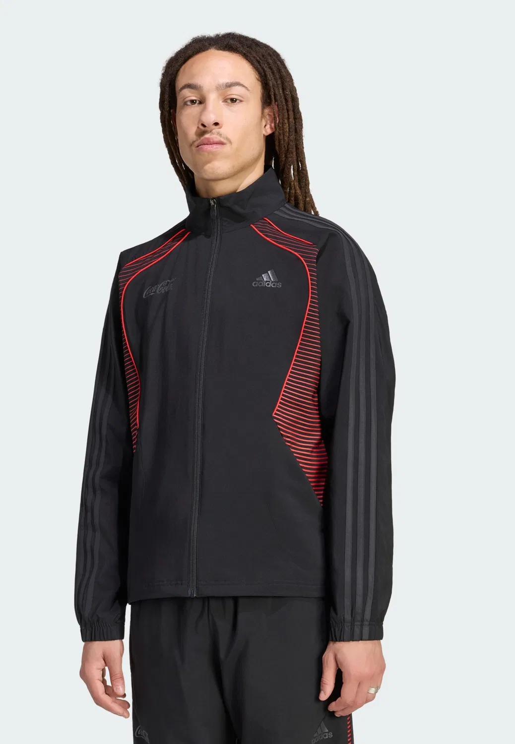 Черная межсезонная куртка Adidas Originals Coca Cola Teamgeist 26 — фото 2