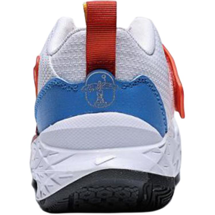 Низкие кроссовки Team Hustle D 12 для детей и подростков, устойчивые к истиранию Nike, белый/красный — фото 4