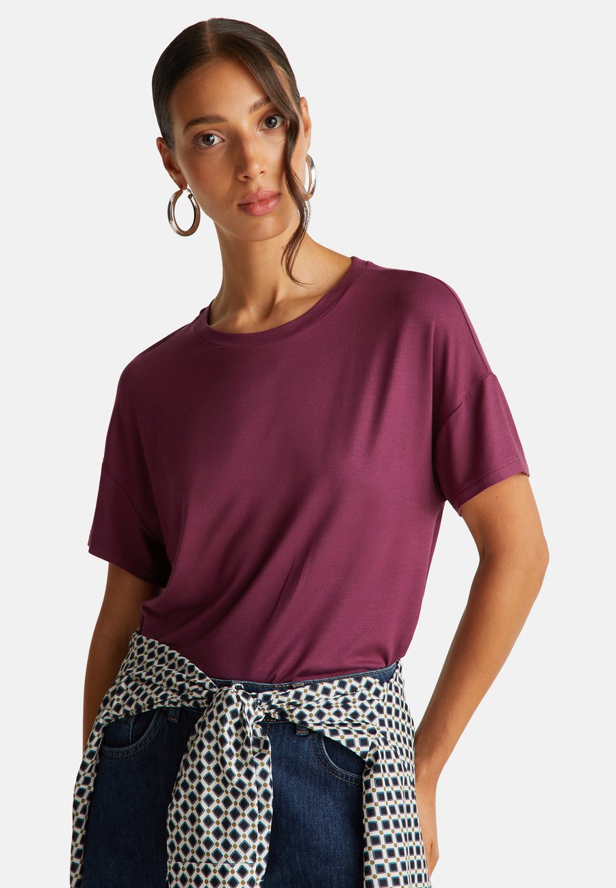 

Футболка United Colors of Benetton Basic T-shirt, Violet/Dark Purple