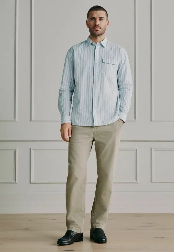 Брюки чинос Next, Regular tapered fit luxury soft touch chinos, цвет камень