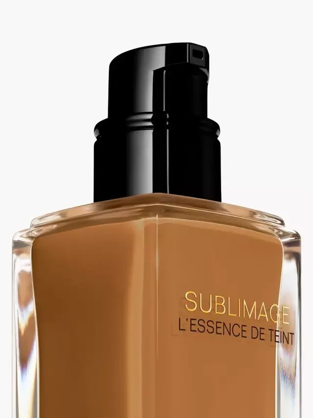 Sublimage L'essence De Teint Тональная основа-сыворотка, создающая сияние CHANEL, B110 — фото 2