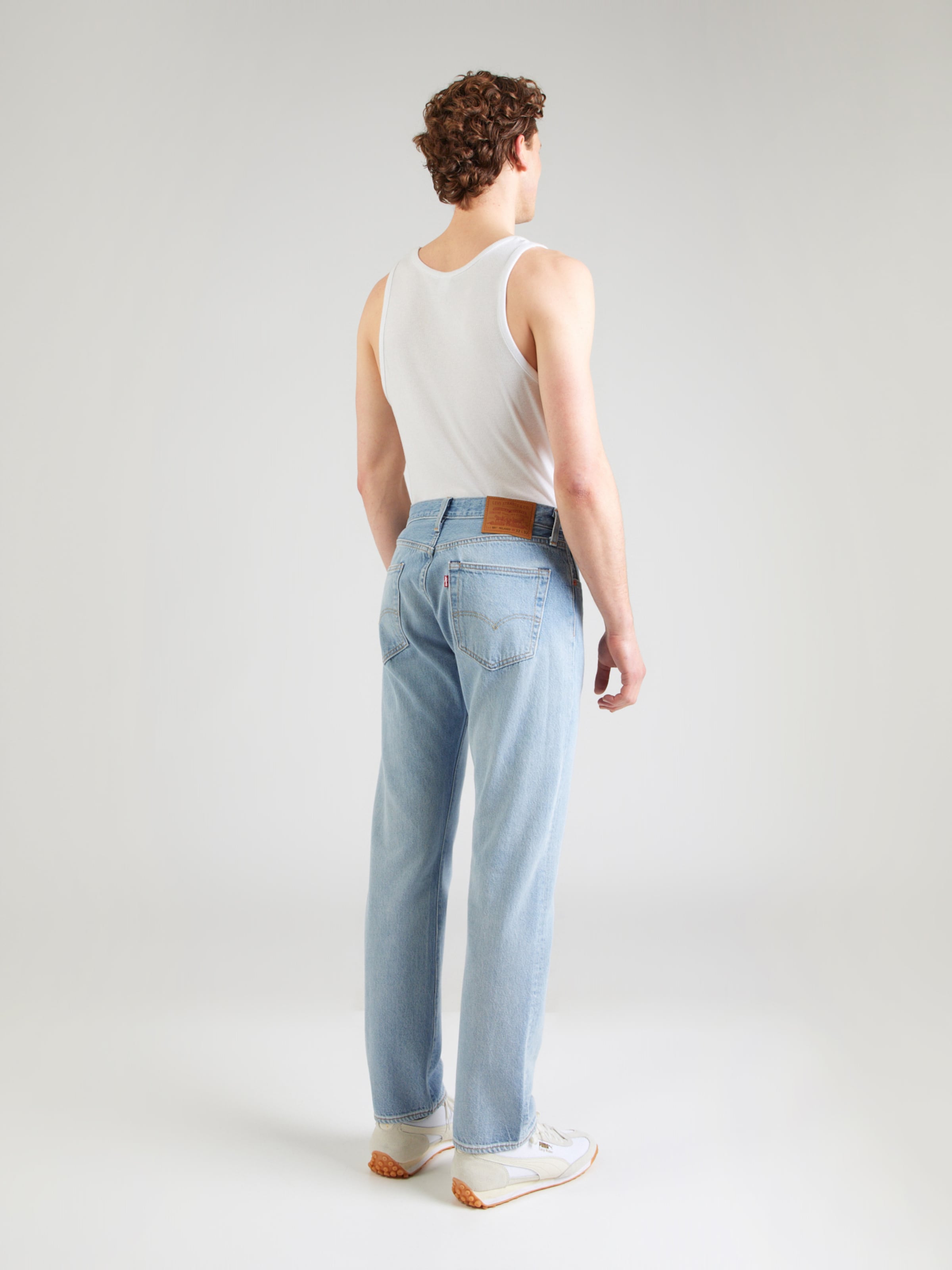 LEVI'S  Джинсы Regular '501 Relaxed Jeans' в светло-голубом цвете — фото 4
