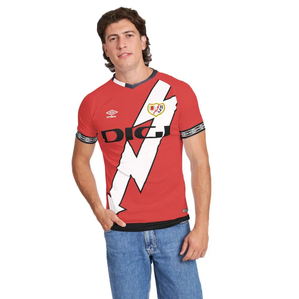 

Футболка с коротким рукавом Umbro Rayo Vallecano 22/23 Away, красный