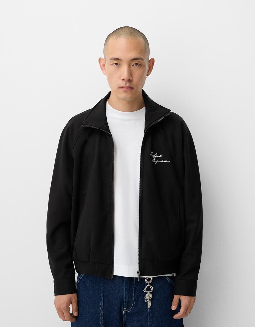 

Вышитая куртка Bershka, черный