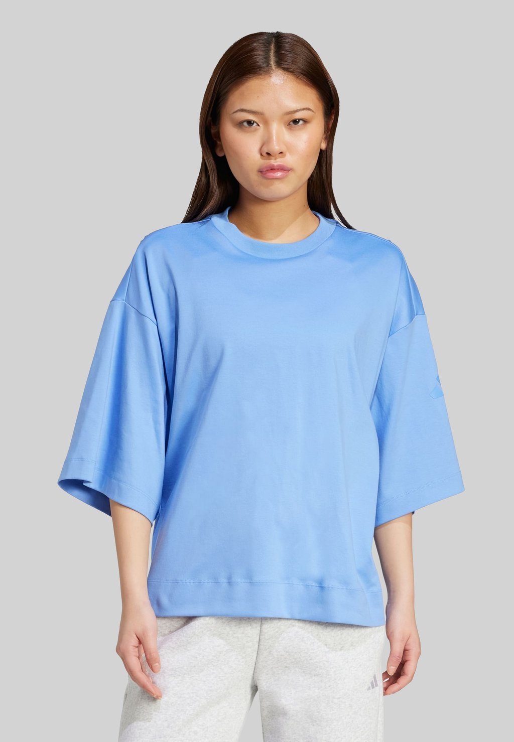 

Топ с длинными рукавами SOFT LUX LOOSE Adidas Sportswear, синий