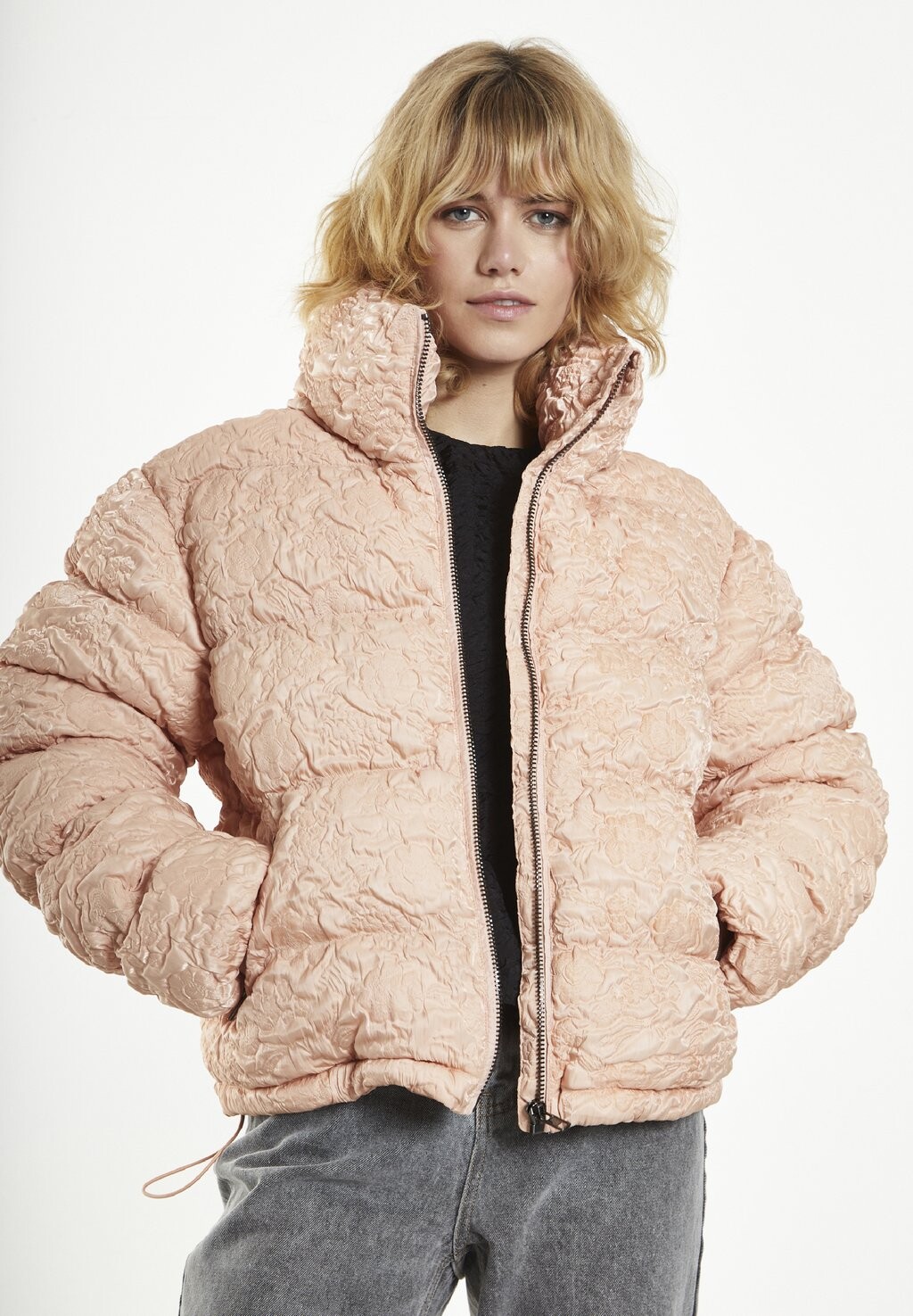 

Зимняя куртка PEACH TEXTURED HEART PUFFER Glamorous, оранжевый
