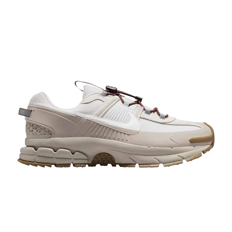 

Кроссовки Nike Zoom Vomero Roam College Grey Gum, серый