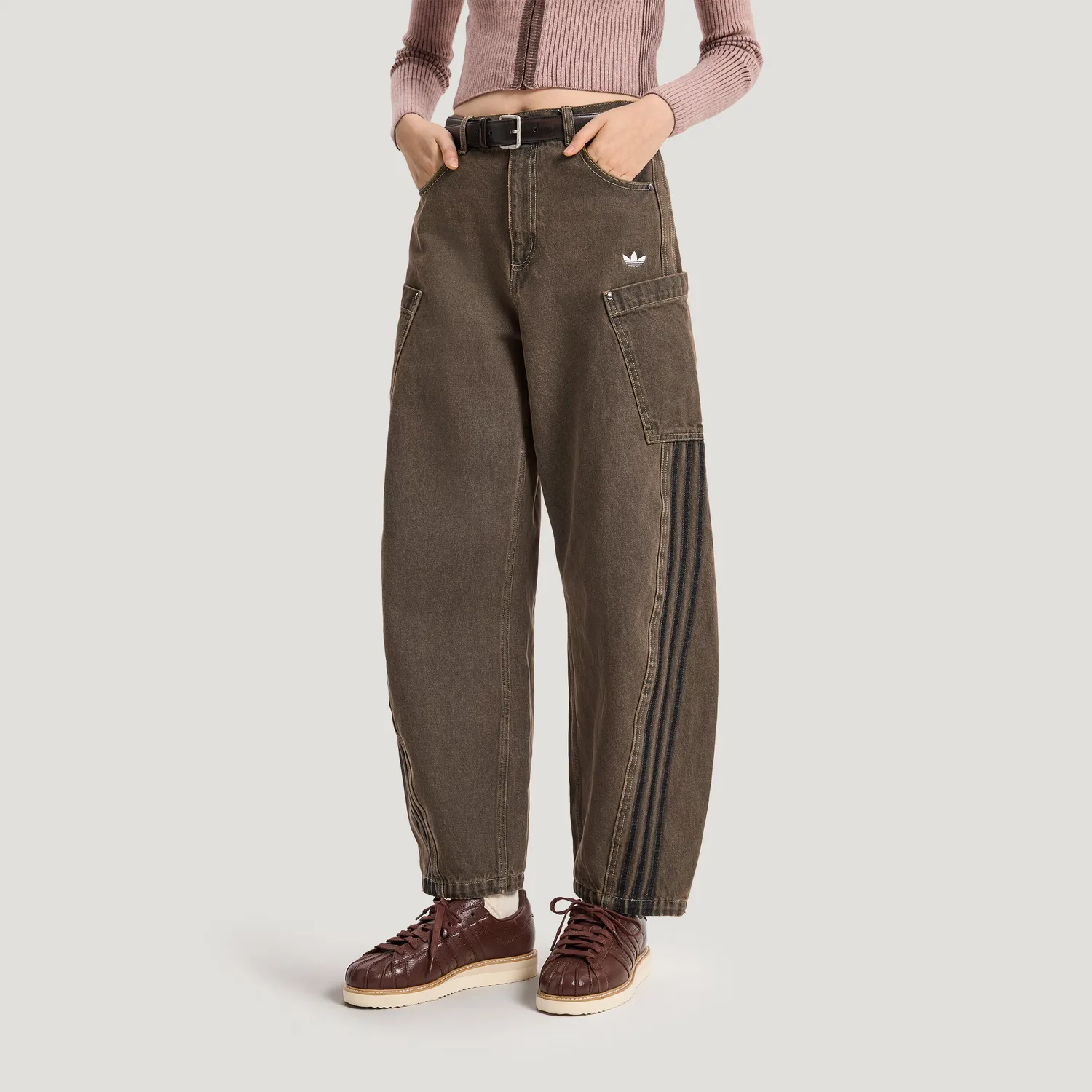 Джинсы женские Adidas Originals, Rock Gray Brown — фото 4