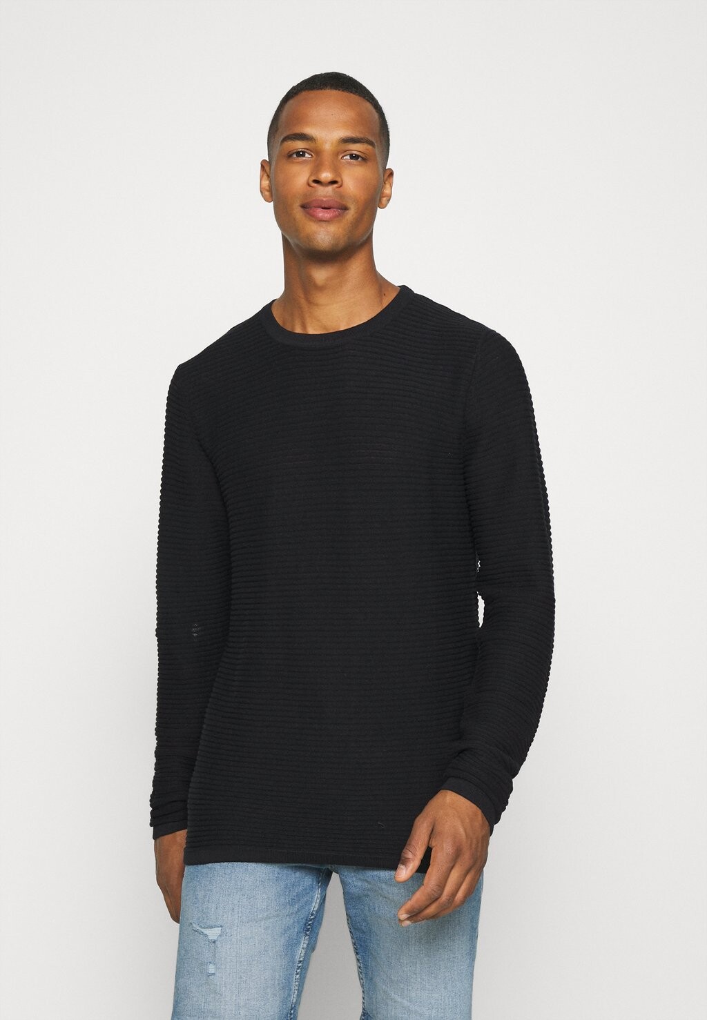 

Свитер Jack & Jones, черный