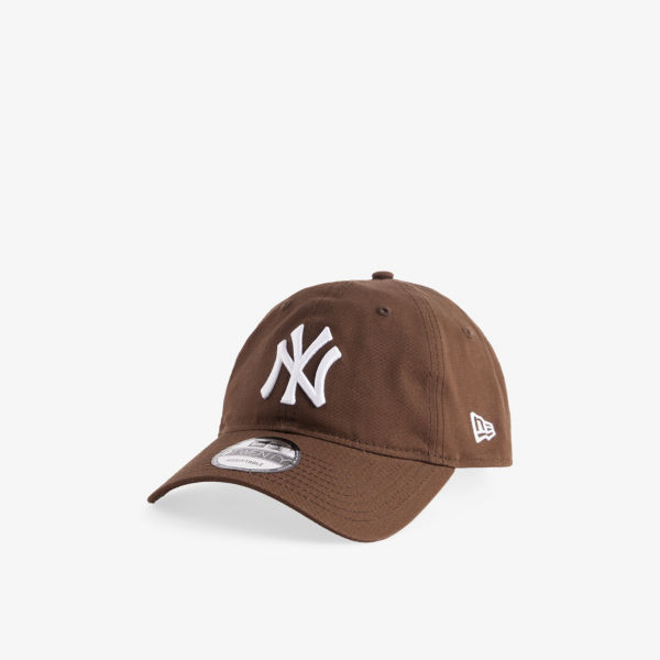 

9Twenty New York Yankees бейсболка из хлопка New Era, коричневый