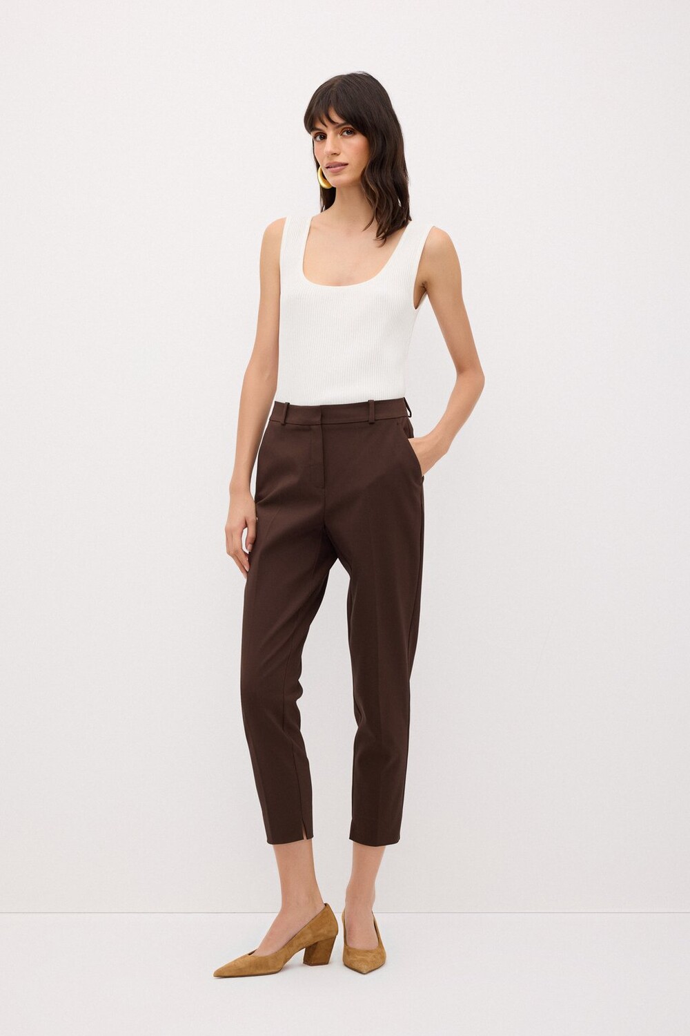 

Брюки WITH SLITS AND POCKETS adL, коричневый